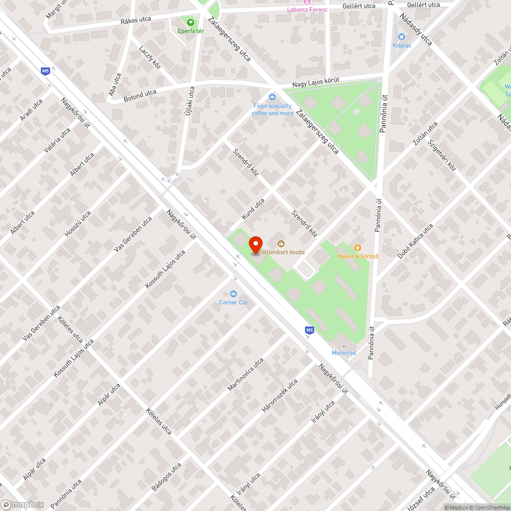 Szétdobált bútormaradványok bejelentés helye