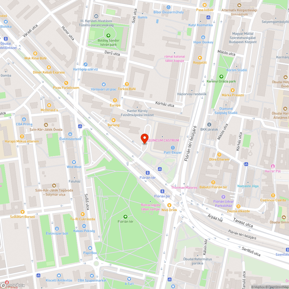 Nyitott szerelő ajtó az oszlopon bejelentés helye