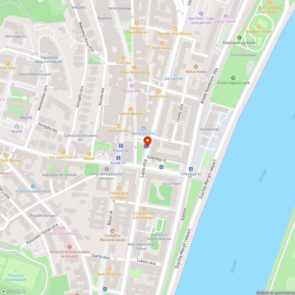 Megtévesztő tábla a Kolosy térnél bejelentés helye