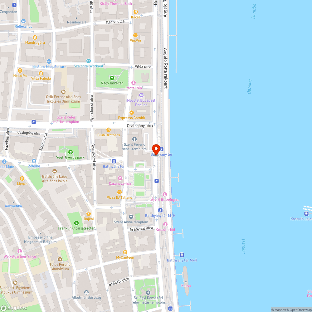 Órákig pöfögő üres parkoló busz bejelentés helye