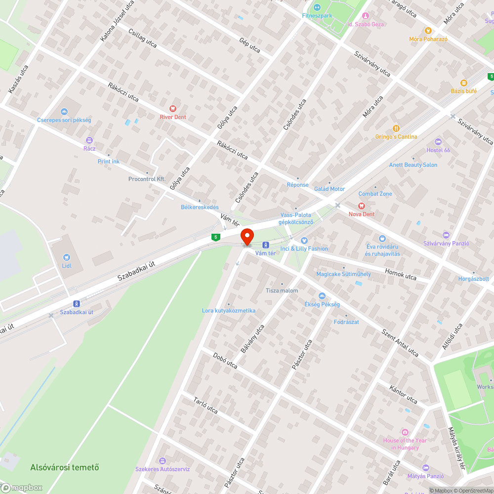 Óriási lyuk a járdán bejelentés helye