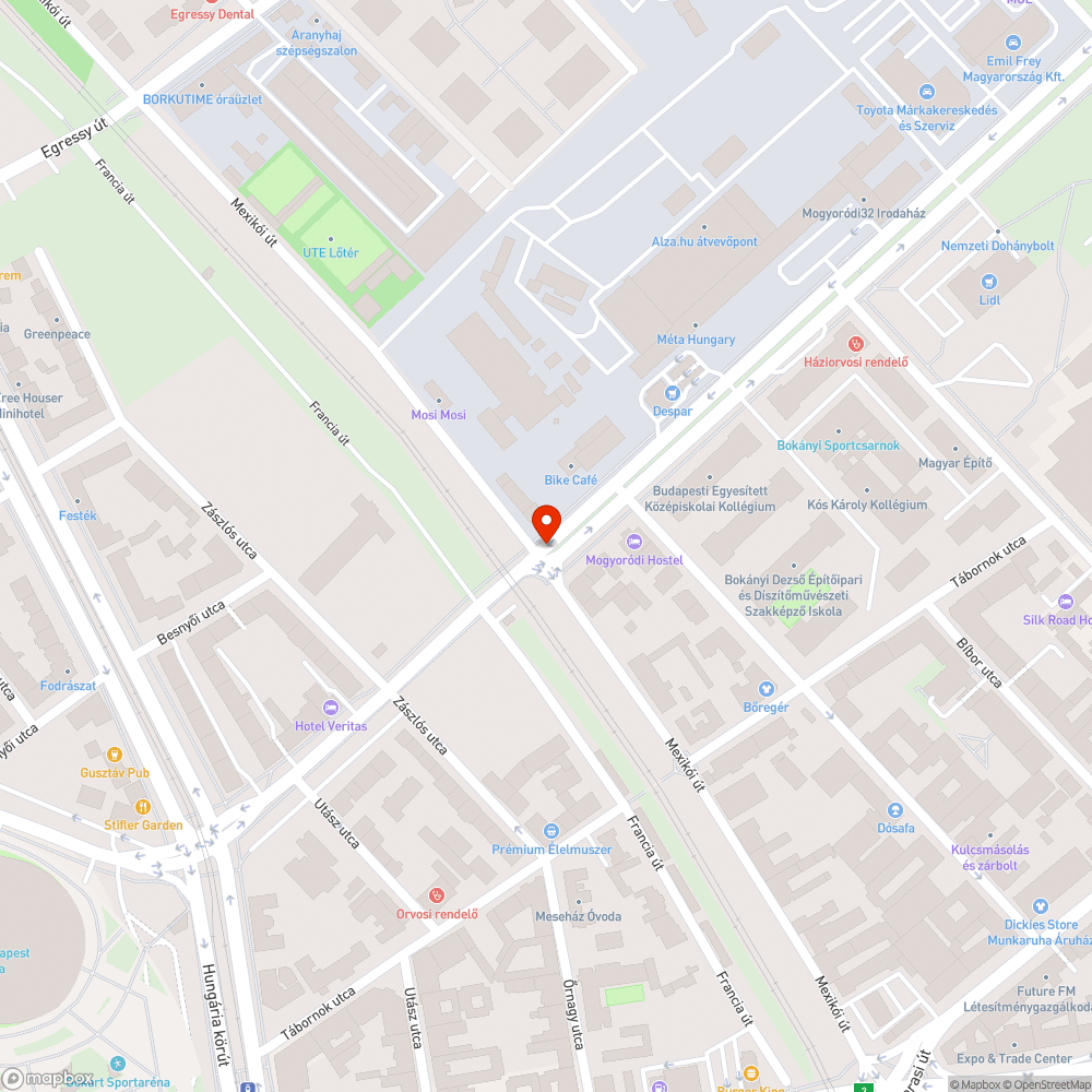 Megrongálódott forgalomterelők bejelentés helye