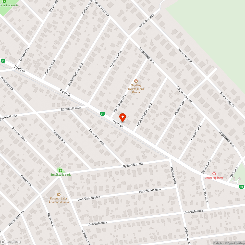 Megsüllyedt csatornafedekel a Pesti úton bejelentés helye