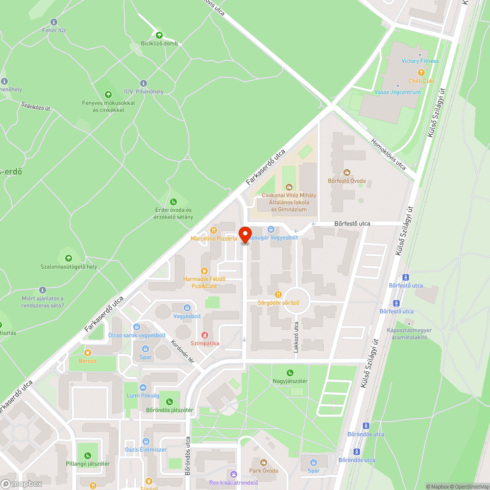 Elhagyott autó foglalja a helyet bejelentés helye