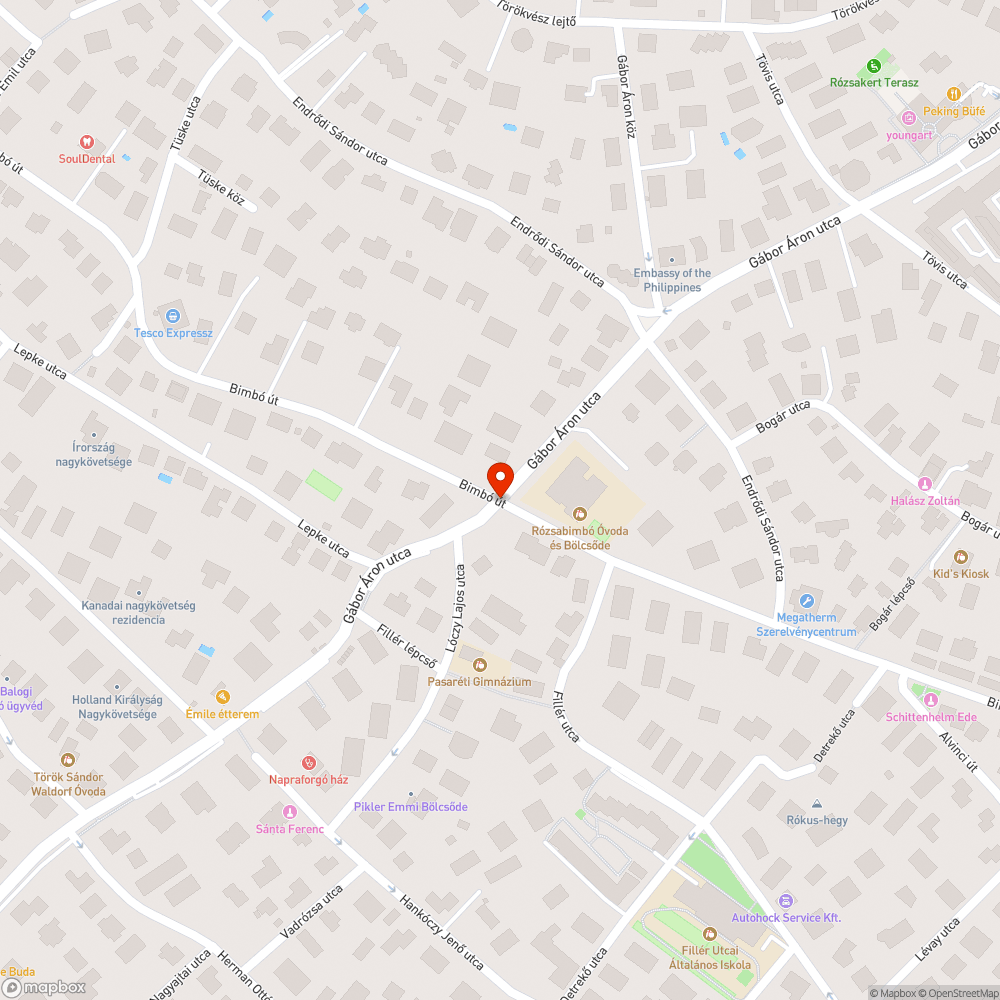 A gyalogátkelőhely festése erősen kopott bejelentés helye