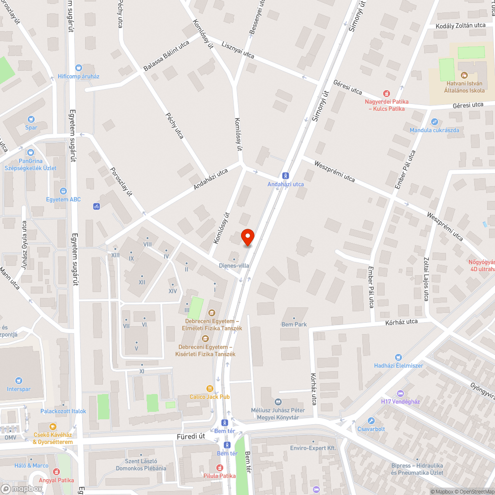 Gyalog-és kerékpárútra belógó faágak bejelentés helye