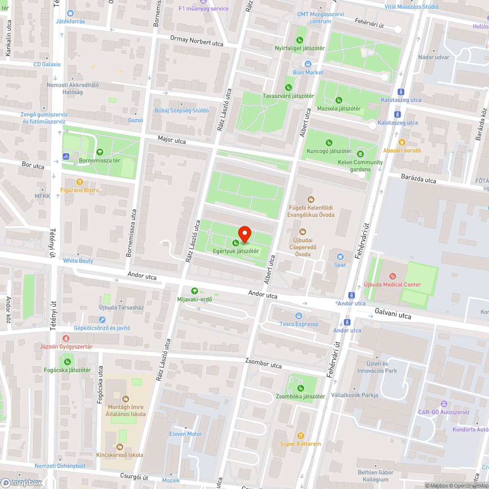 Játszótér kapun hiányzik egy rúd bejelentés helye