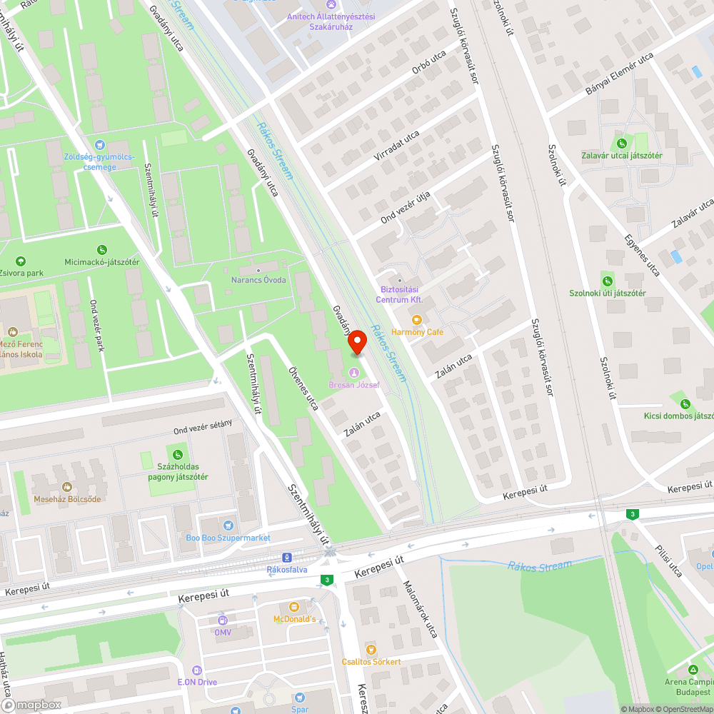 Roncsautók a Gvadányi parkolóban bejelentés helye