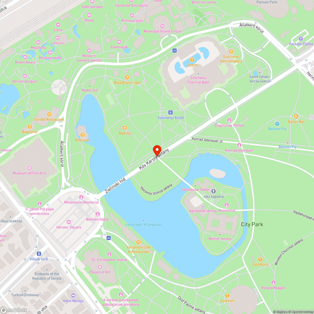 A járdán ömlik a fű locsolóvíz és sarat csinál. bejelentés helye