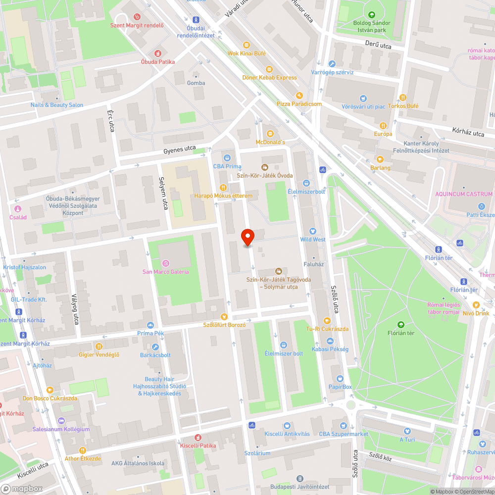 Kátyú a felújított 3.ker Teszársz Károly utcában bejelentés helye