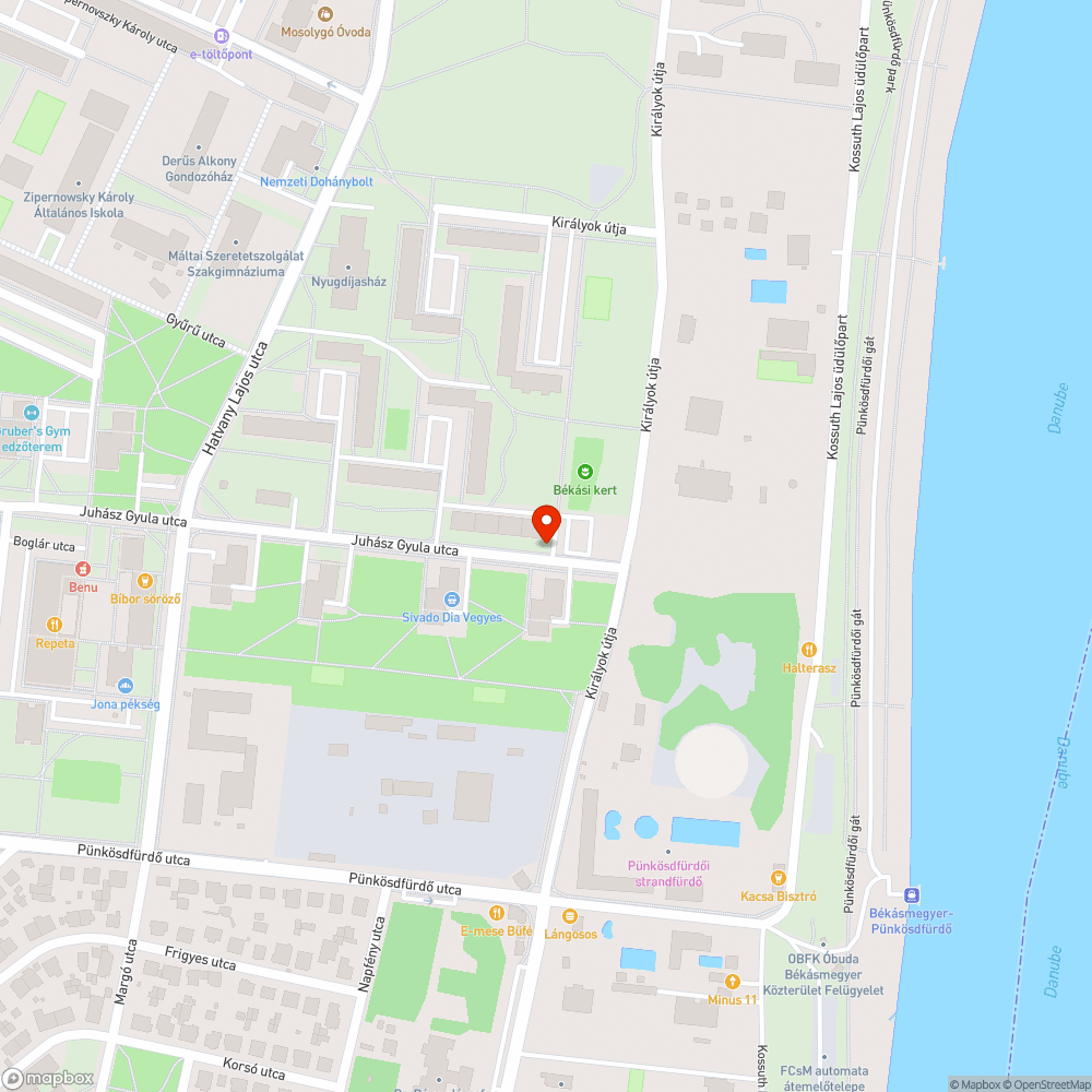 Folyik a tűzcsap bejelentés helye