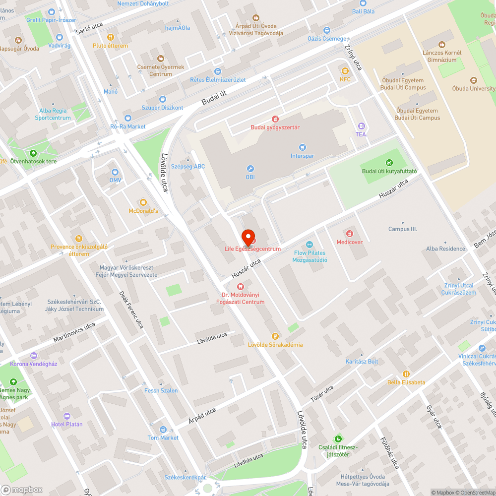 Rendszám nélküli autó a Huszár utcában bejelentés helye