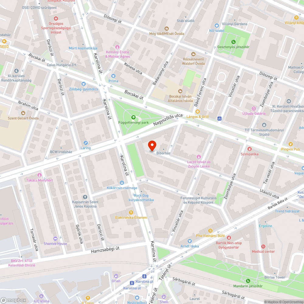 Óriás lyuk az Ulászló u parkolóban bejelentés helye