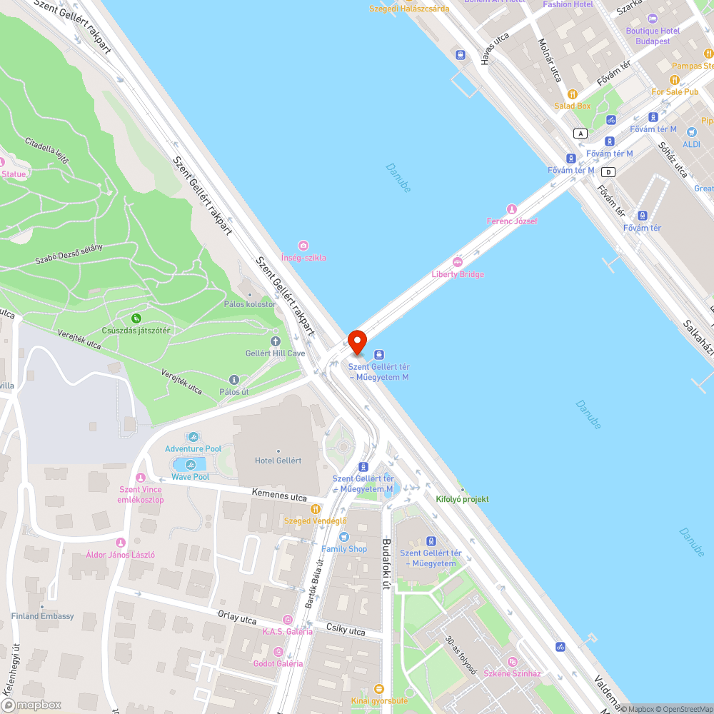 Reklámnak használt roncs bicikli bejelentés helye