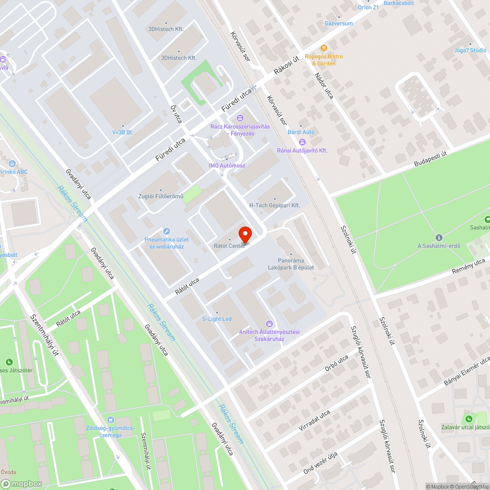 Évek óta parkoló autó bejelentés helye