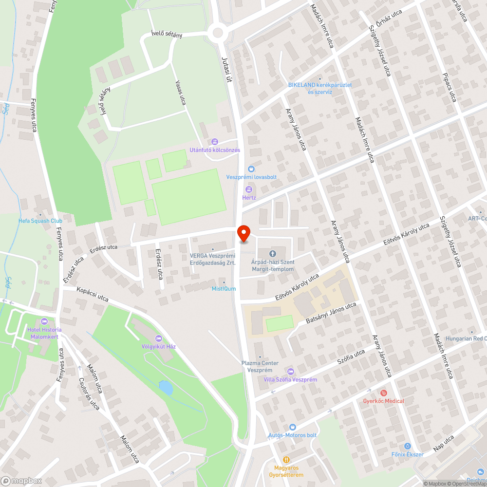 Nem megfelelő buszvárók Veszprémben bejelentés helye