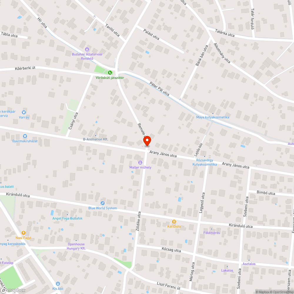 Közlekedésitábla fa takarásában bejelentés helye