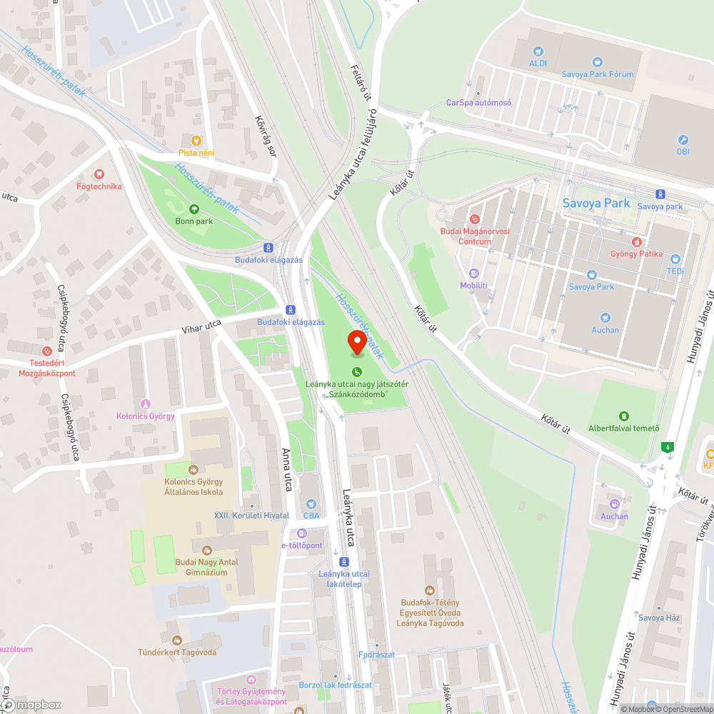 Darázsfészek a csúszda alatt bejelentés helye