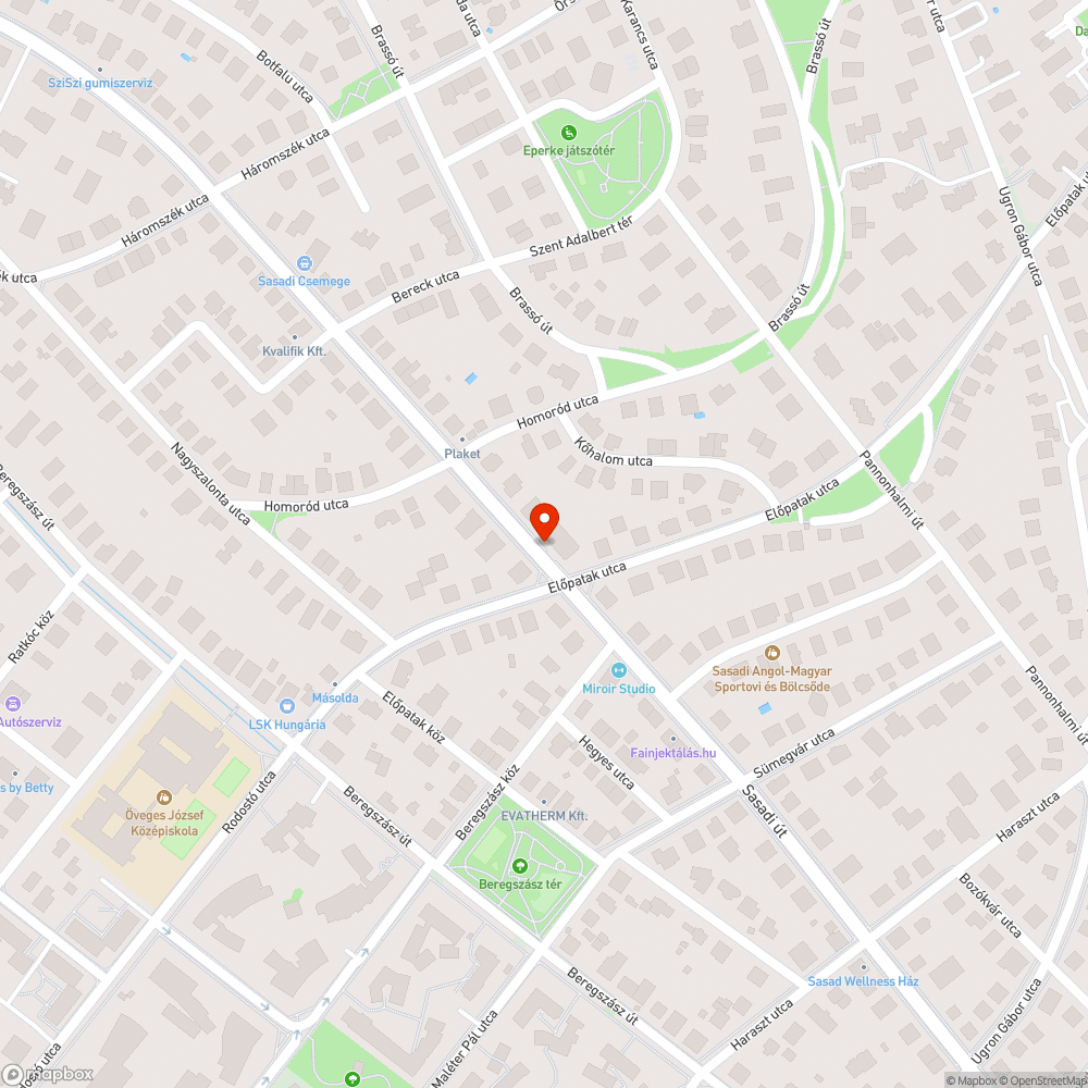 Keskeny járda a buszmegálló miatt az Előpatak - Sasadinál bejelentés helye