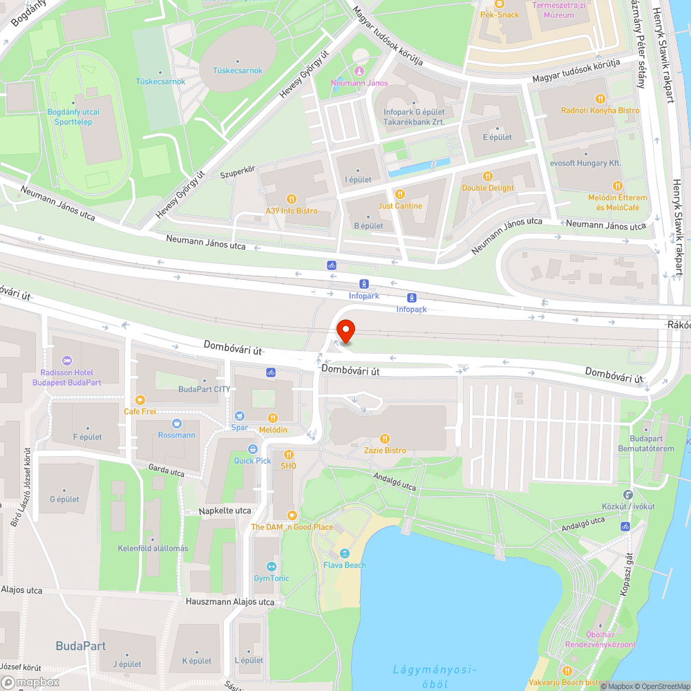 Kátyús a Rákóczi hídra vezető kanyar bejelentés helye