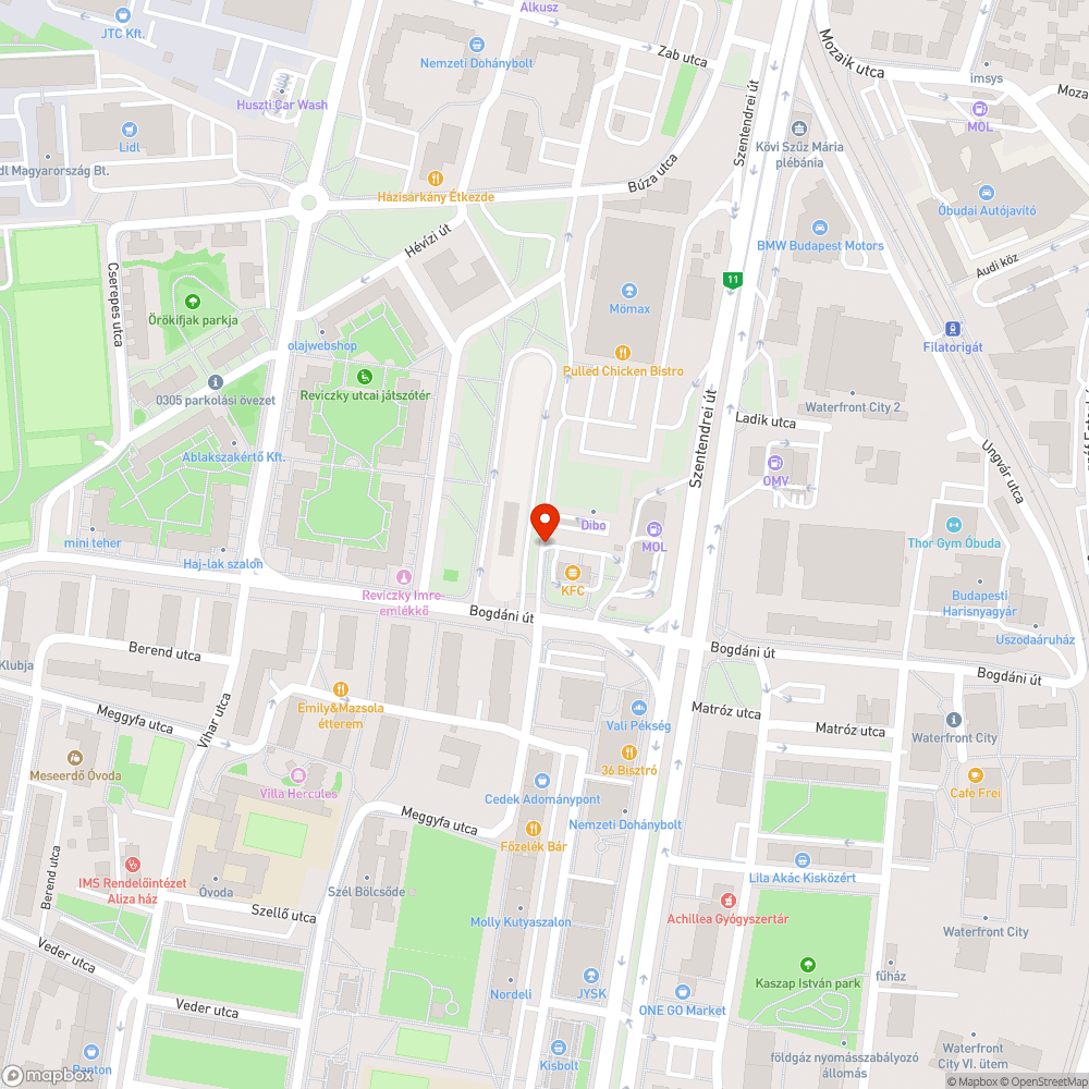 Akadálymentesítésre váró járda az óbudai KFC-nél bejelentés helye