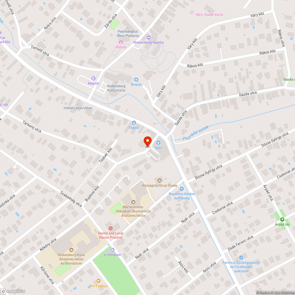 Várakozni tilos tábla bejelentés helye