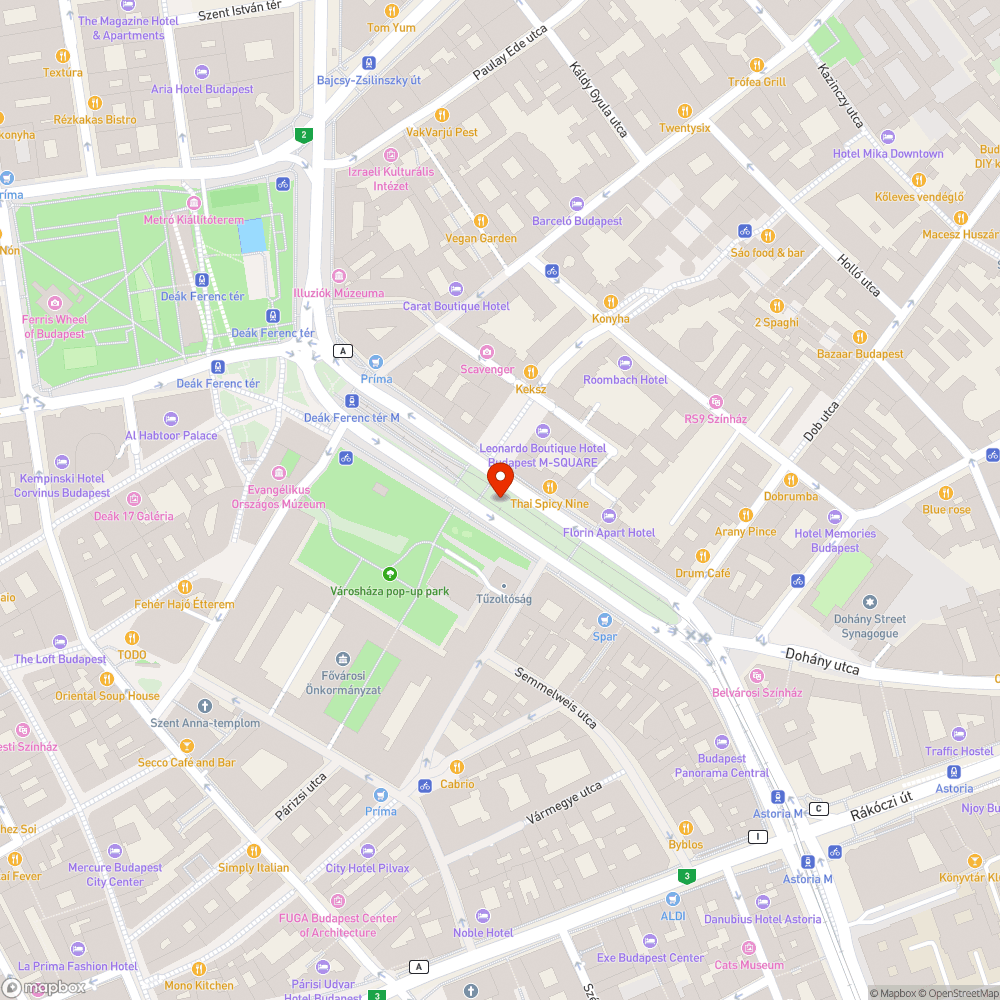 Összefirkált telefonfülke bejelentés helye