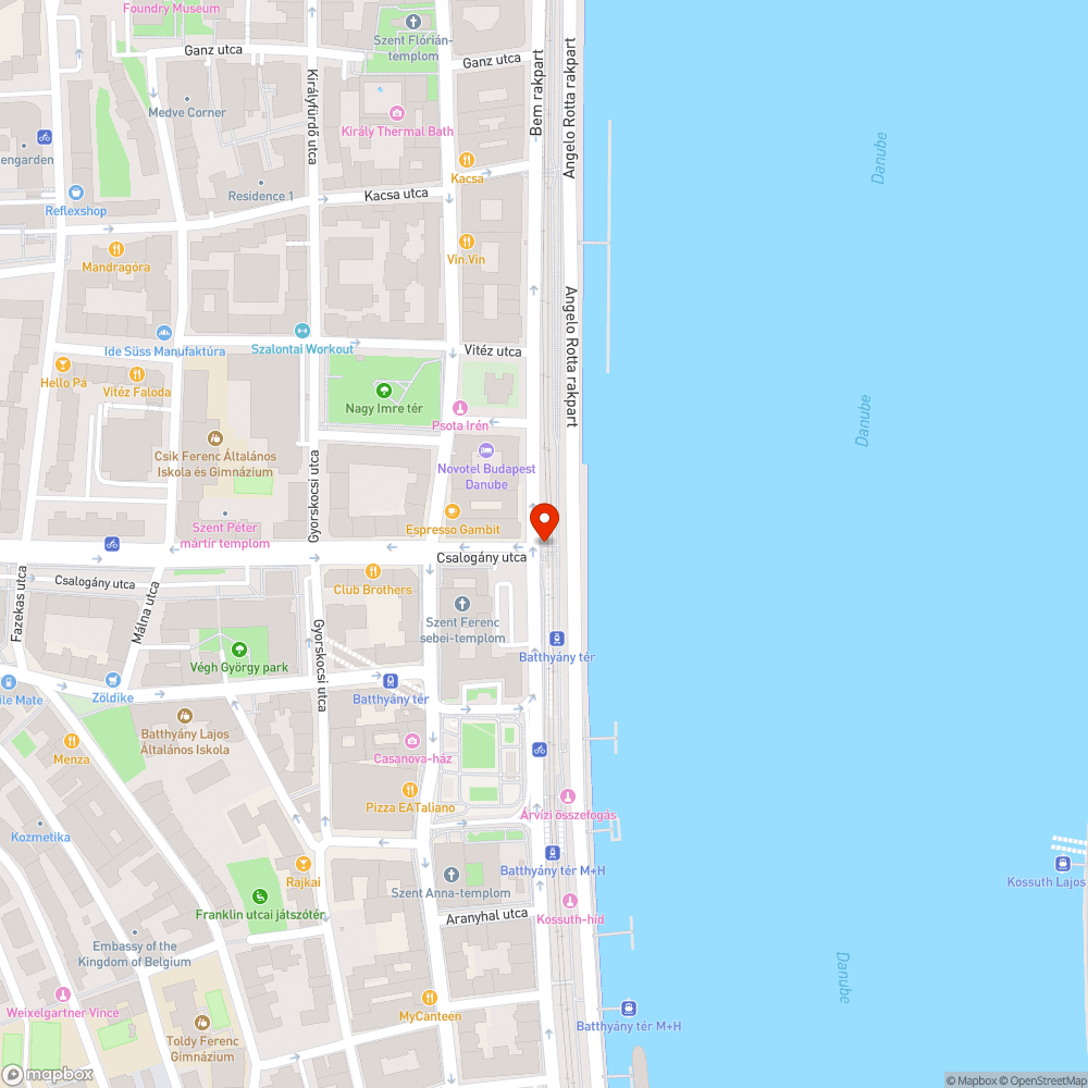 Fölösleges piros jelzés a Csalogány utcai villamosátjáróban bejelentés helye