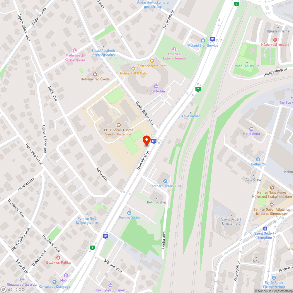 Összefirkált Dayka Gábor utcai buszmegálló bejelentés helye