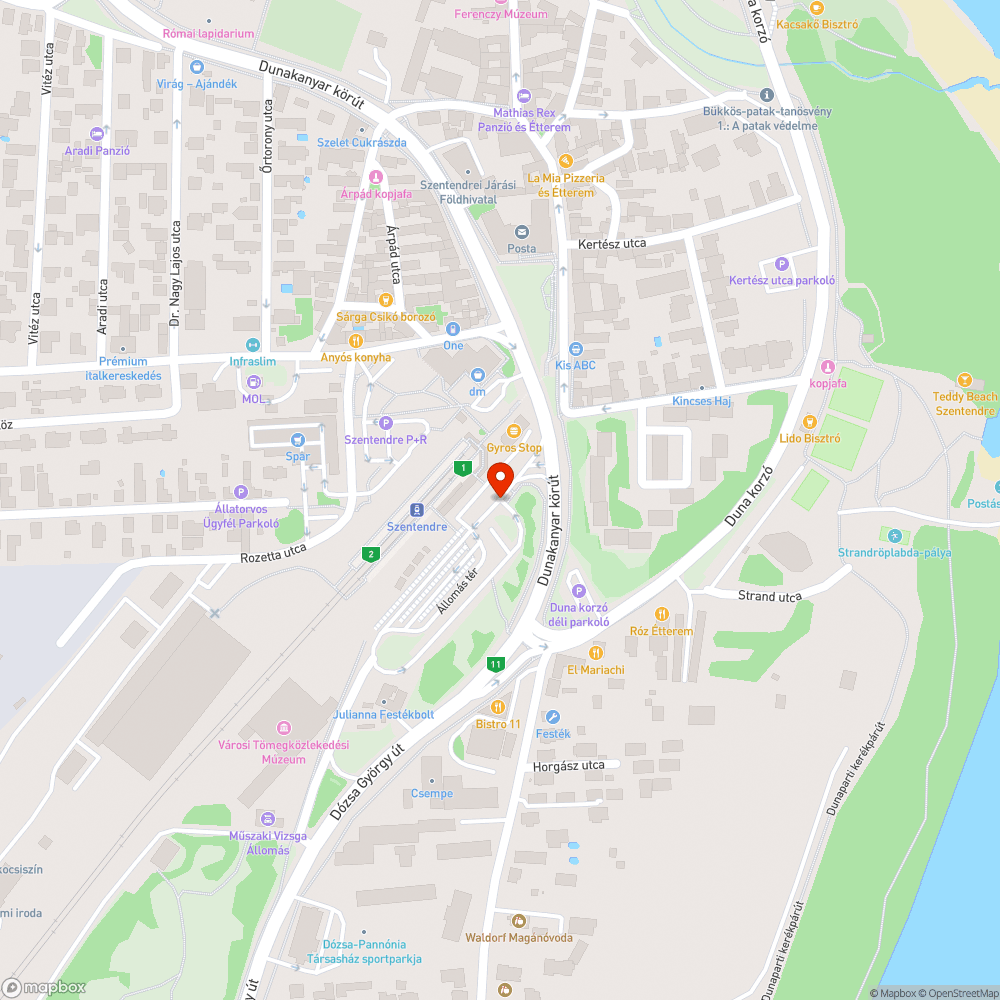 egy nagy forgácslemez hánykolódik a járdán bejelentés helye