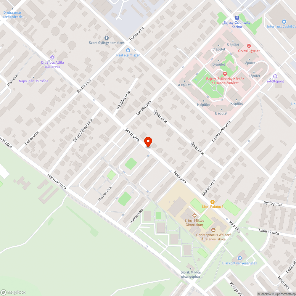 Hatalmas kátyú a Mádi utcában bejelentés helye