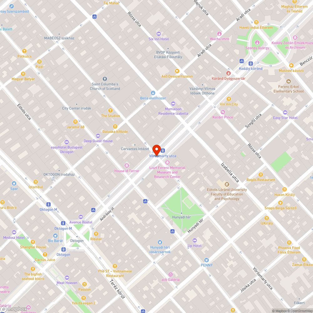 Kiütött kandeláber maradványa hetek óta az Andrássy úton bejelentés helye