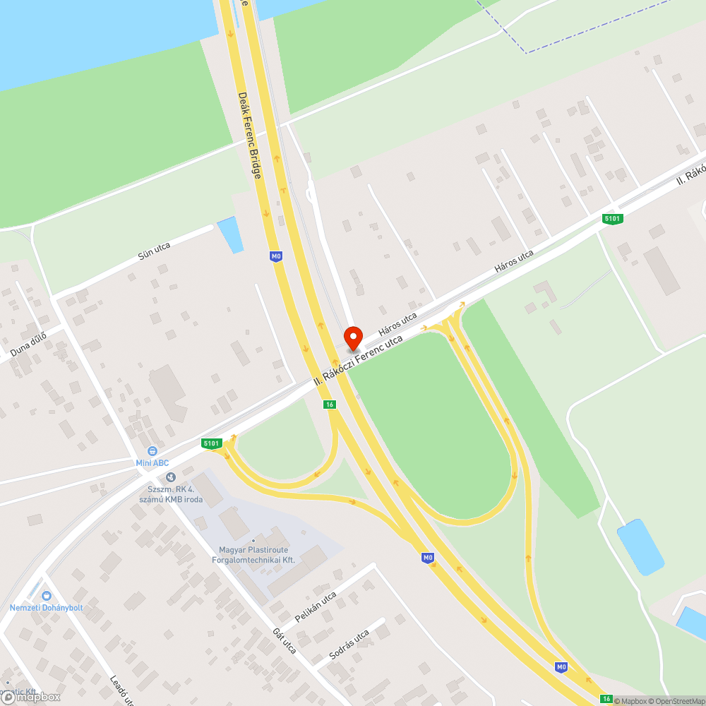 Életveszélyesen alacsonyra szerelt tábla bejelentés helye