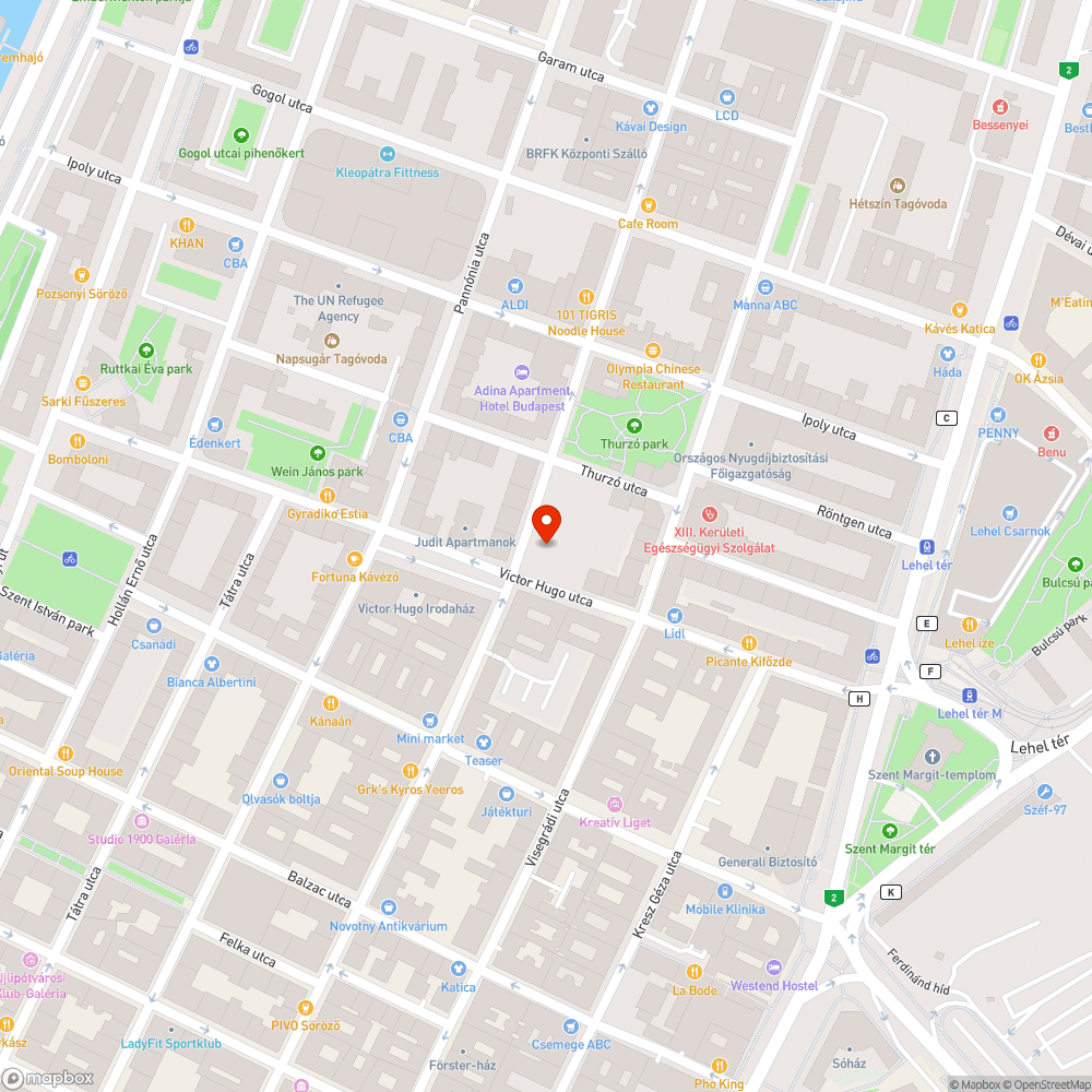 Sarki autós szabálytalan megállás buszmegállóban és járdán bejelentés helye