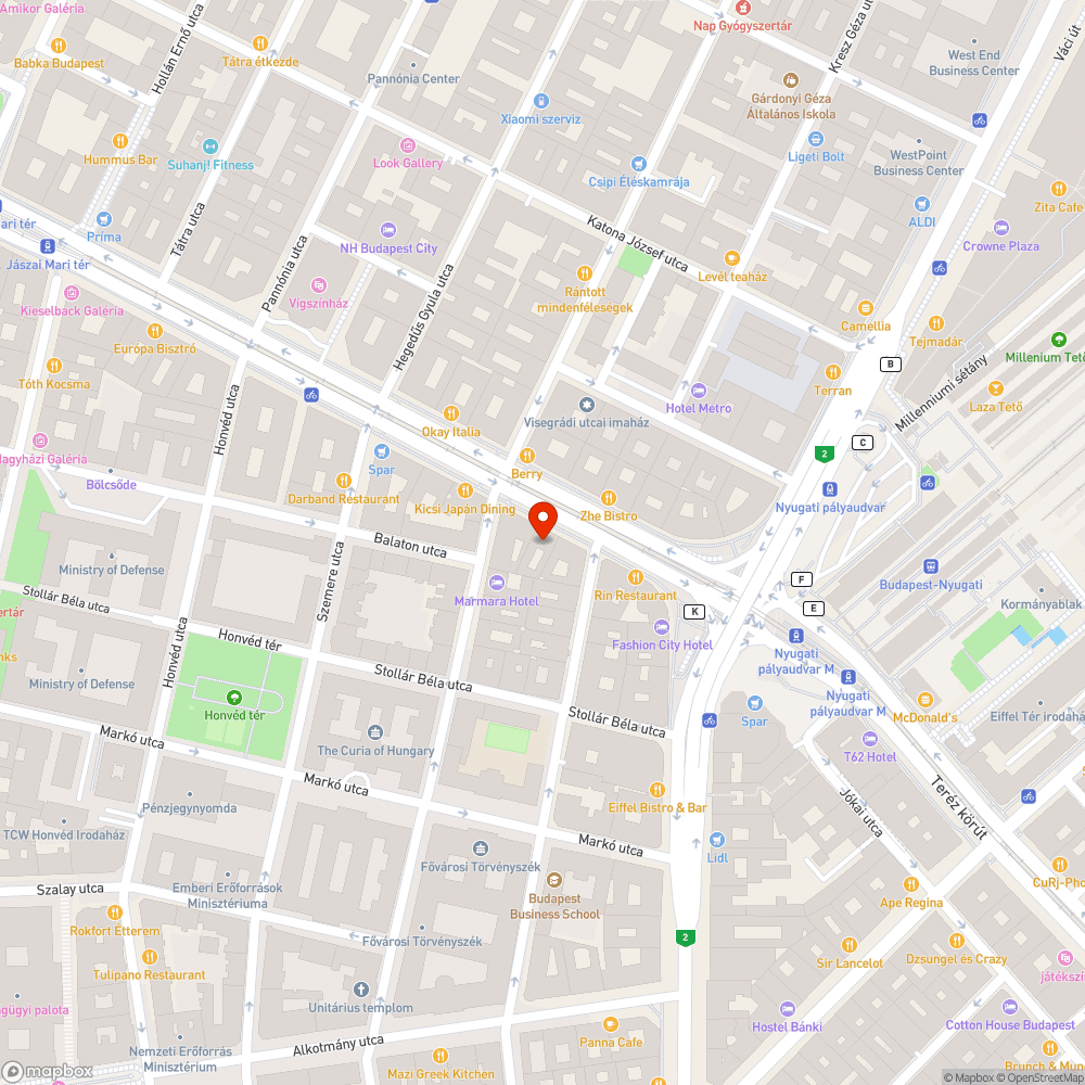 Tetőn lecsúszófélben lévő tégla és cserép bejelentés helye