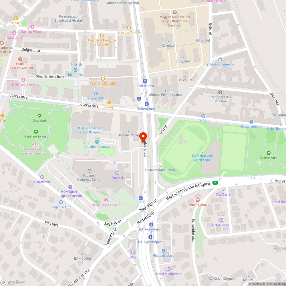 HillSide Offices és Novotel előtt parkolás bejelentés helye