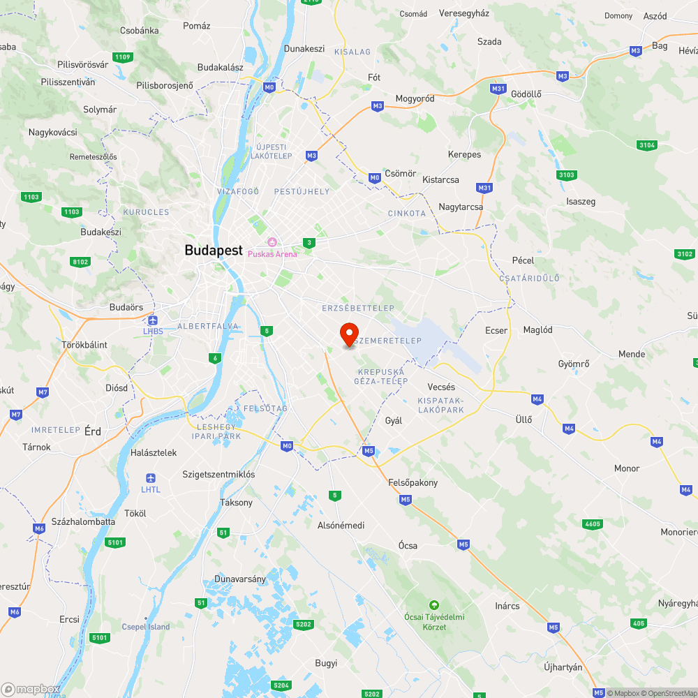 Veszélyes csúszós avarzselé a kerékpárúton. bejelentés helye