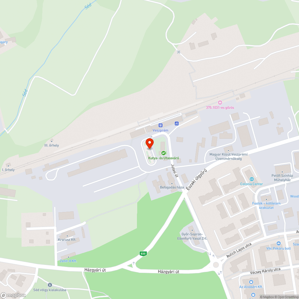 Olvashatatlan, ázott menetrend bejelentés helye