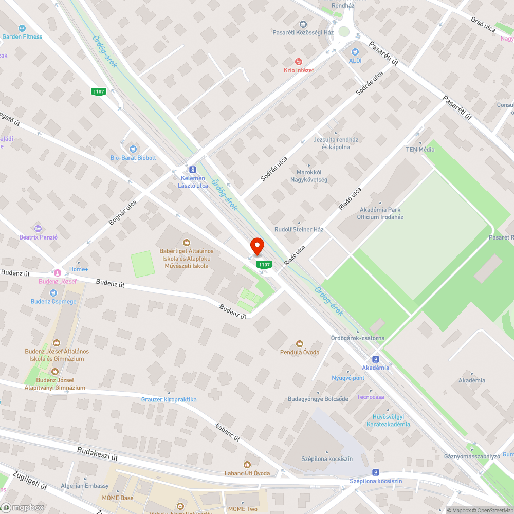 karambolos, elhagyott autó az iskola parkolójában bejelentés helye