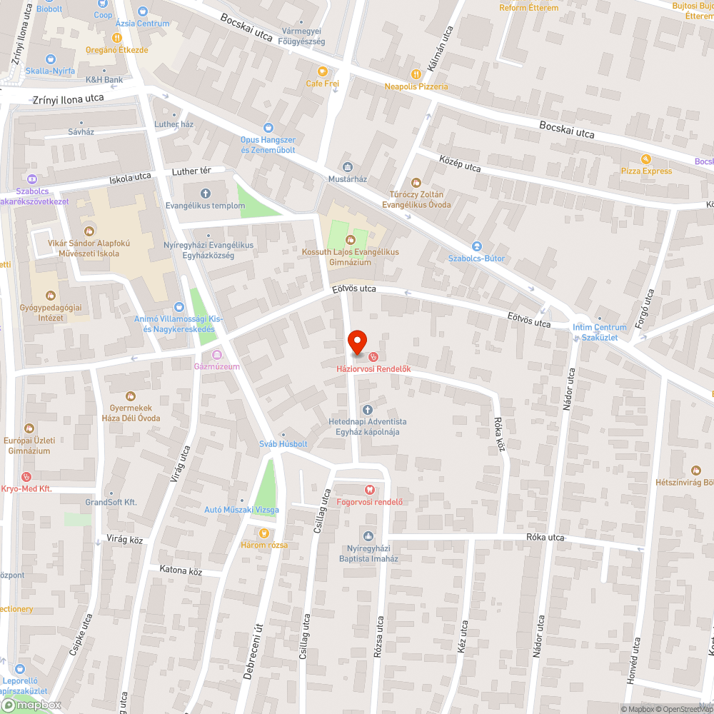 Bitumen-maradék a zöld felületre öntve bejelentés helye