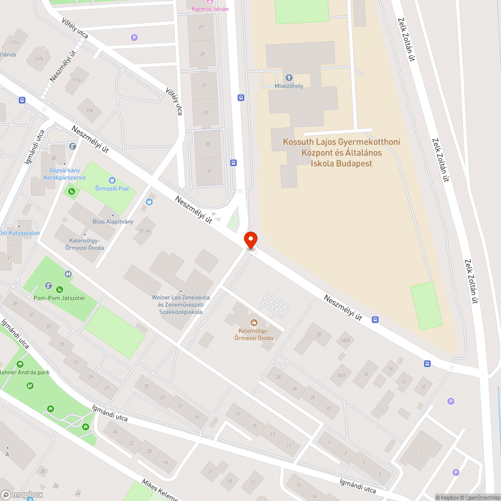 Kopott, graffitis tábla bejelentés helye