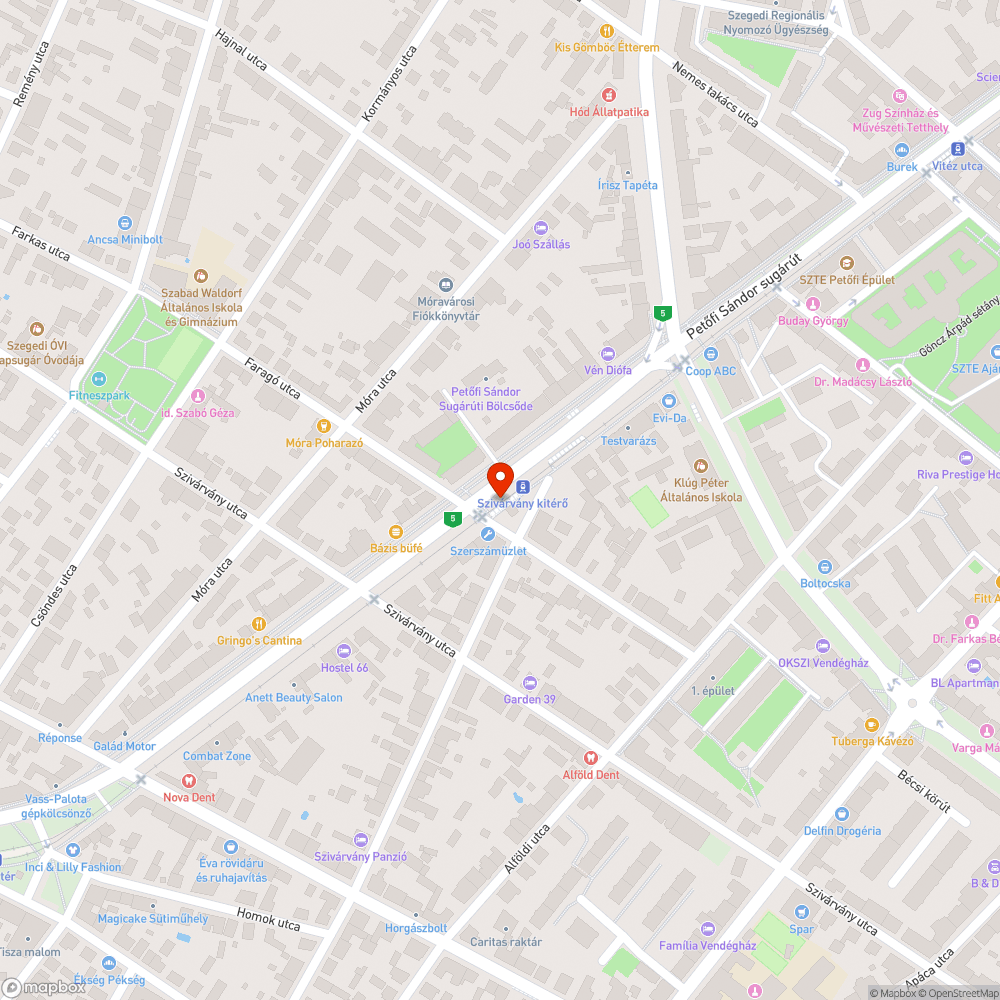 Fa gyökere felnyomta a járdát - Szivárvány kitérő bejelentés helye