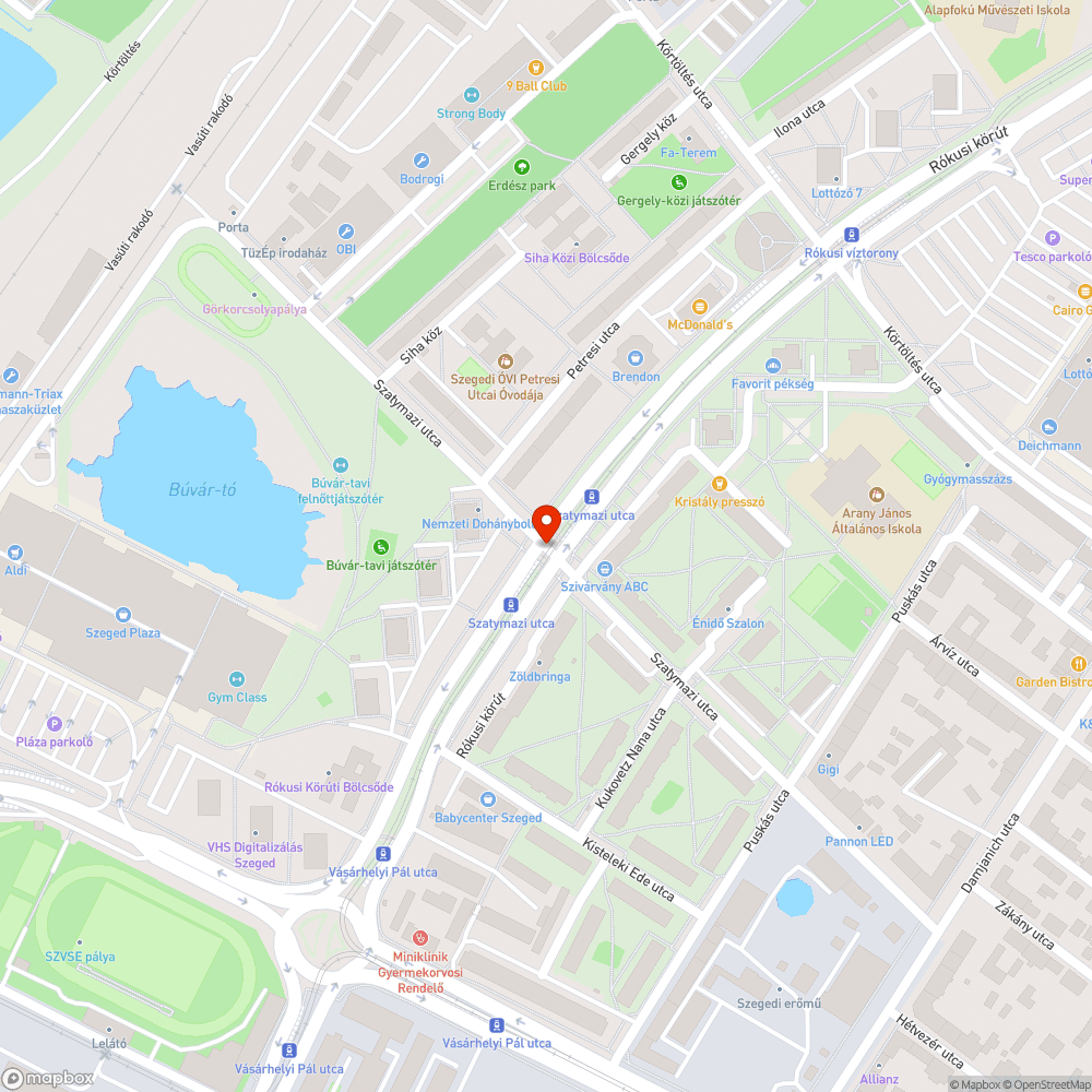 Megdöntött jelzőlámpa, hiányzó kikerülési irányt mutató tábla - Rókusi körút es Szatymazi utca kereszteződése bejelentés helye