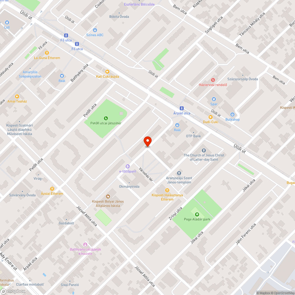 Folyamatosan parkolónak használják a járdát bejelentés helye