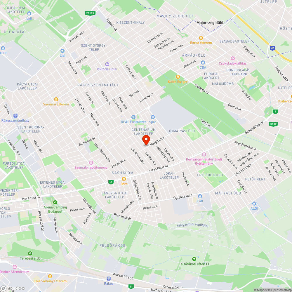 A fák gyökereitől felpúposodott aszfalt bejelentés helye