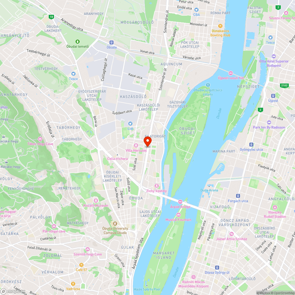 Pár hete utcán - máris megrongálva bejelentés helye