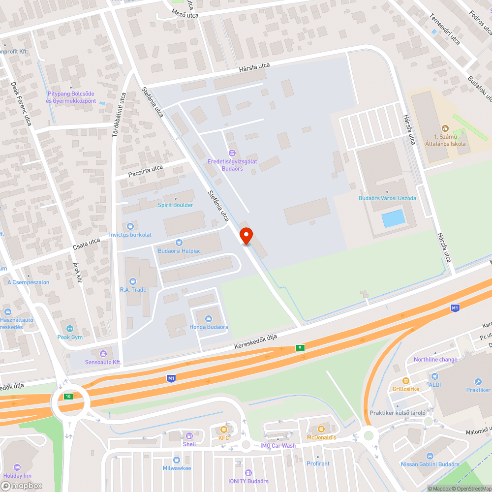 Lomok az elhagyott épület előtt bejelentés helye