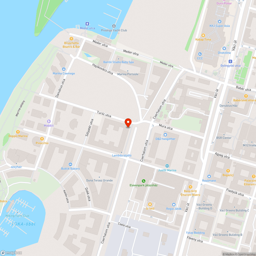 Szemét a Marina Part épület előtt. bejelentés helye