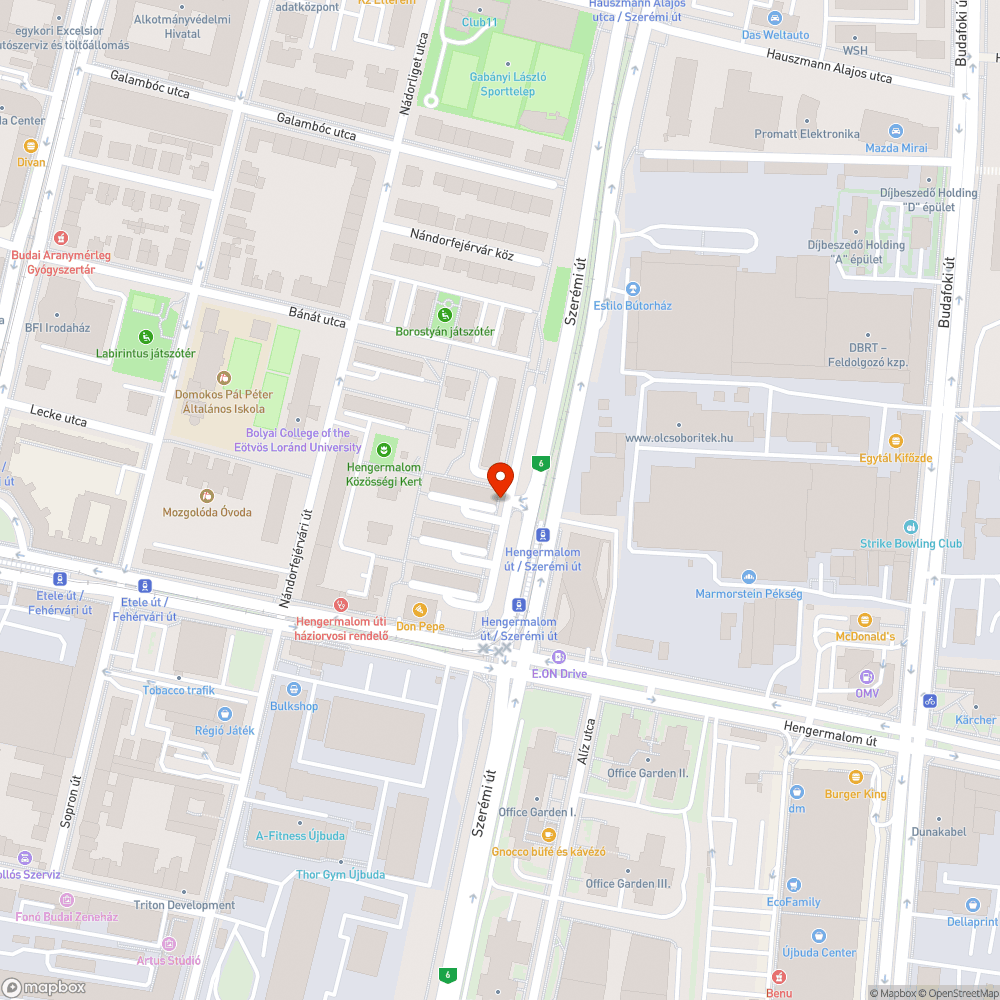 Fára szögelt tábla bejelentés helye