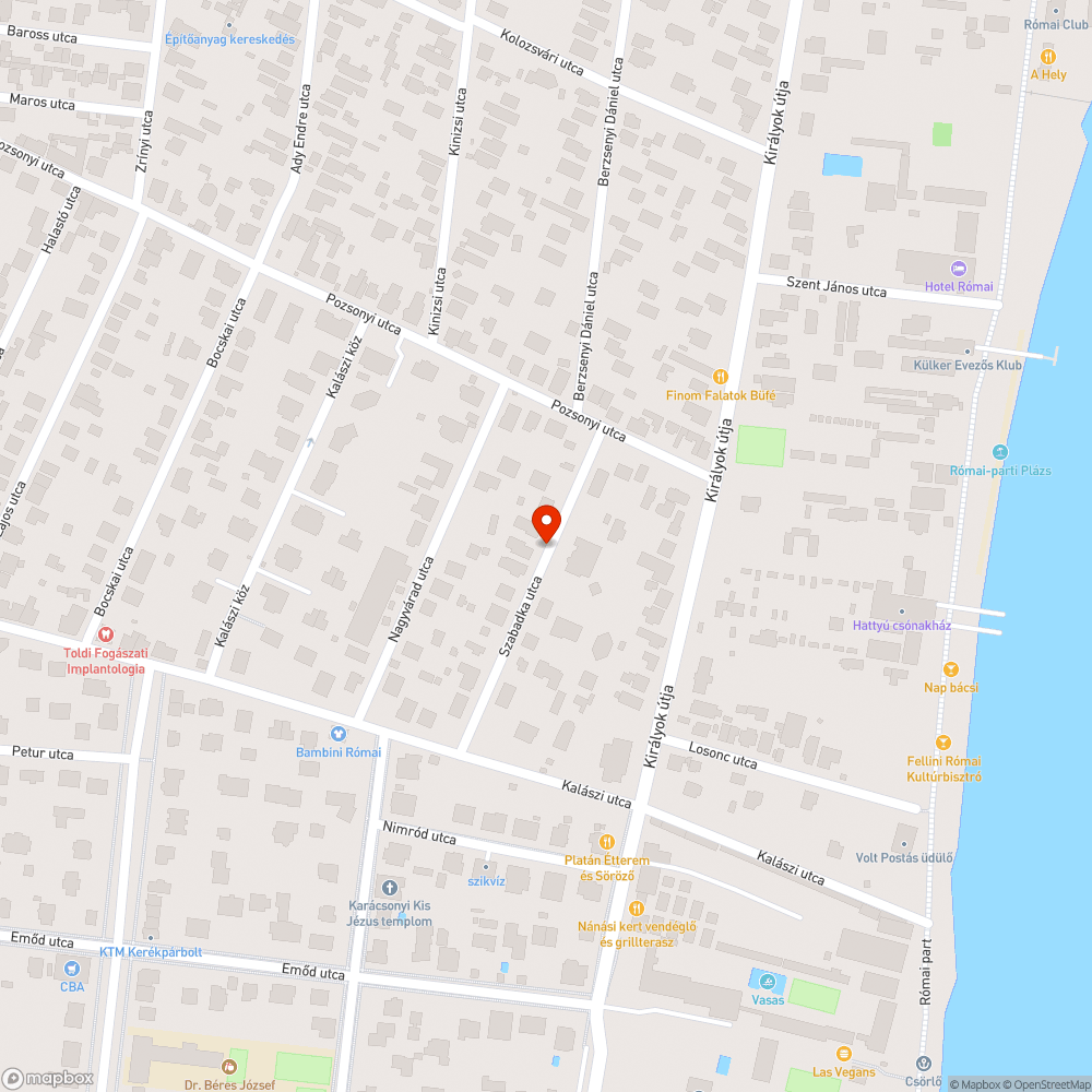 Darabokra szakadt az úttest bejelentés helye